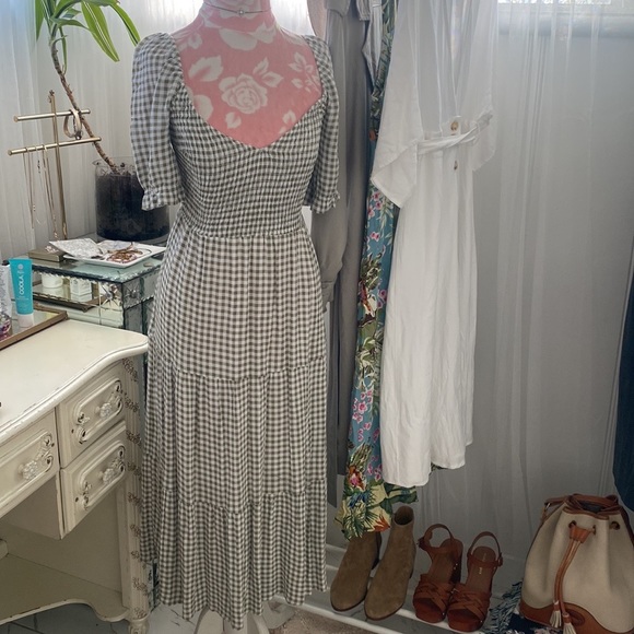 Do you like more than one item? Worry not, 20% Off Bundles 🤎 - Picture 6 of 11